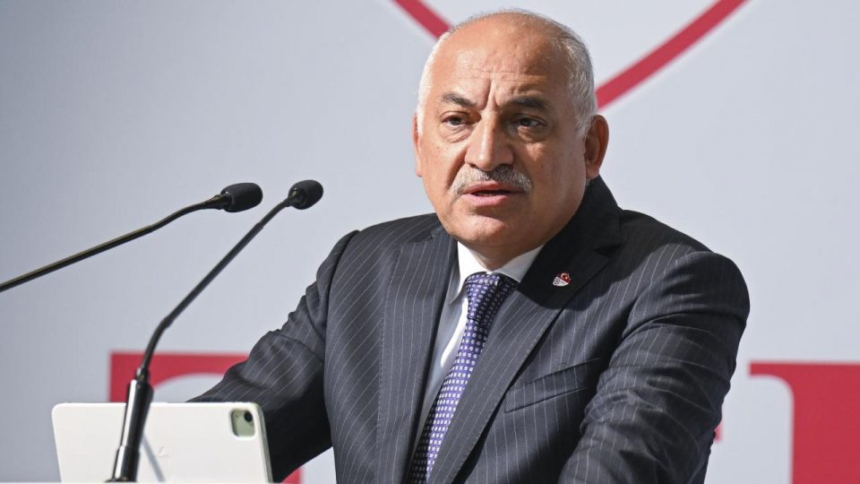 TFF Başkanı Mehmet Büyükekşi’den yeni sezon mesajı